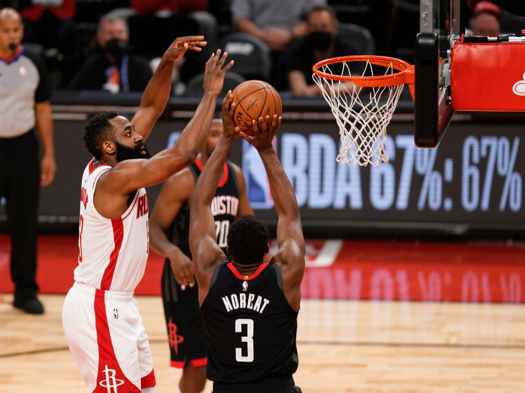 果来判定中 果来判定中